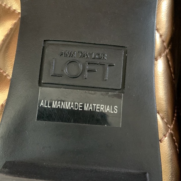 SALE! LOFT Gold Metallic Quilted Ballet Flats - Picture 10 of 10